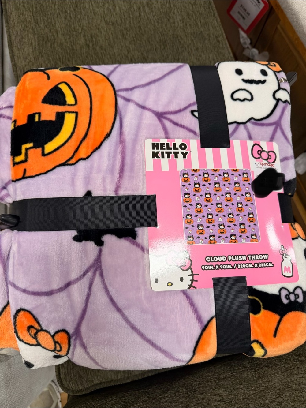 Hello Kitty Halloween Plush Throw Blanket - Purple, Orange and pumpkin